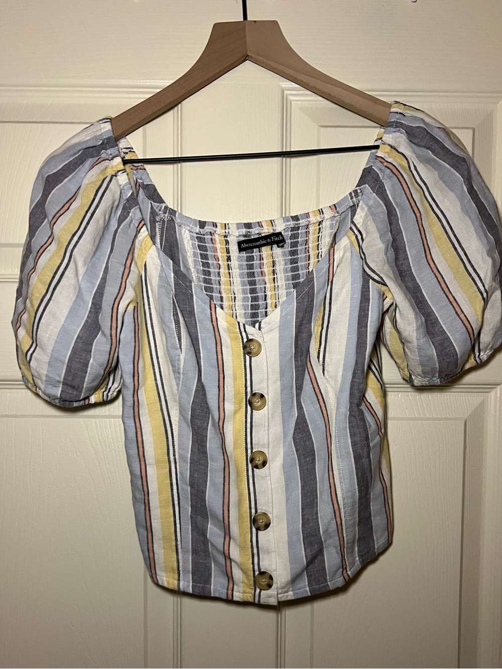 Abercrombie & Fitch Yellow Stripe Puff Sleeve Button-Front Top size XS
